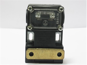 WZF-D biztonsági végálláskapcsoló 10A; 500 V; 1z (Kronenberg)